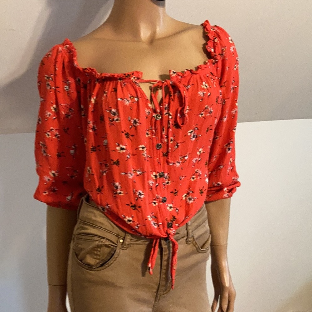Large crop tie up button up red linen top stretch